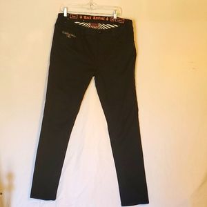ROCK REVIVAL BETTY JEANS Size 34/31